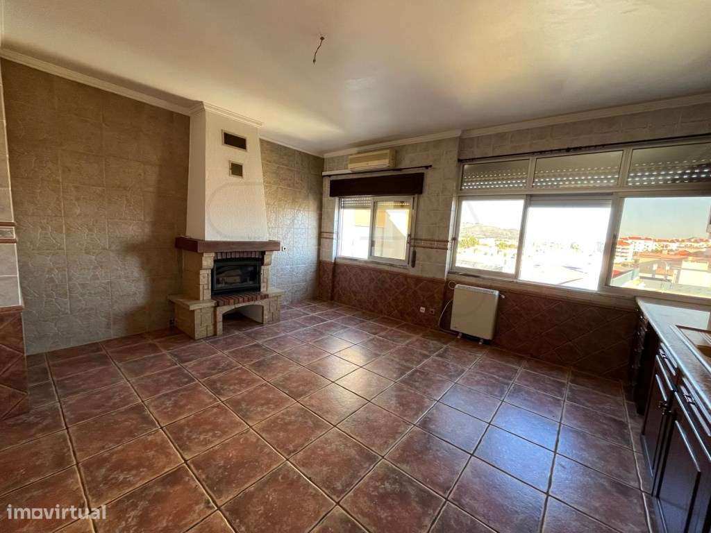 Apartamento T4 no Último Andar em Pinheirinhos, Setúbal - Grande Po...-25