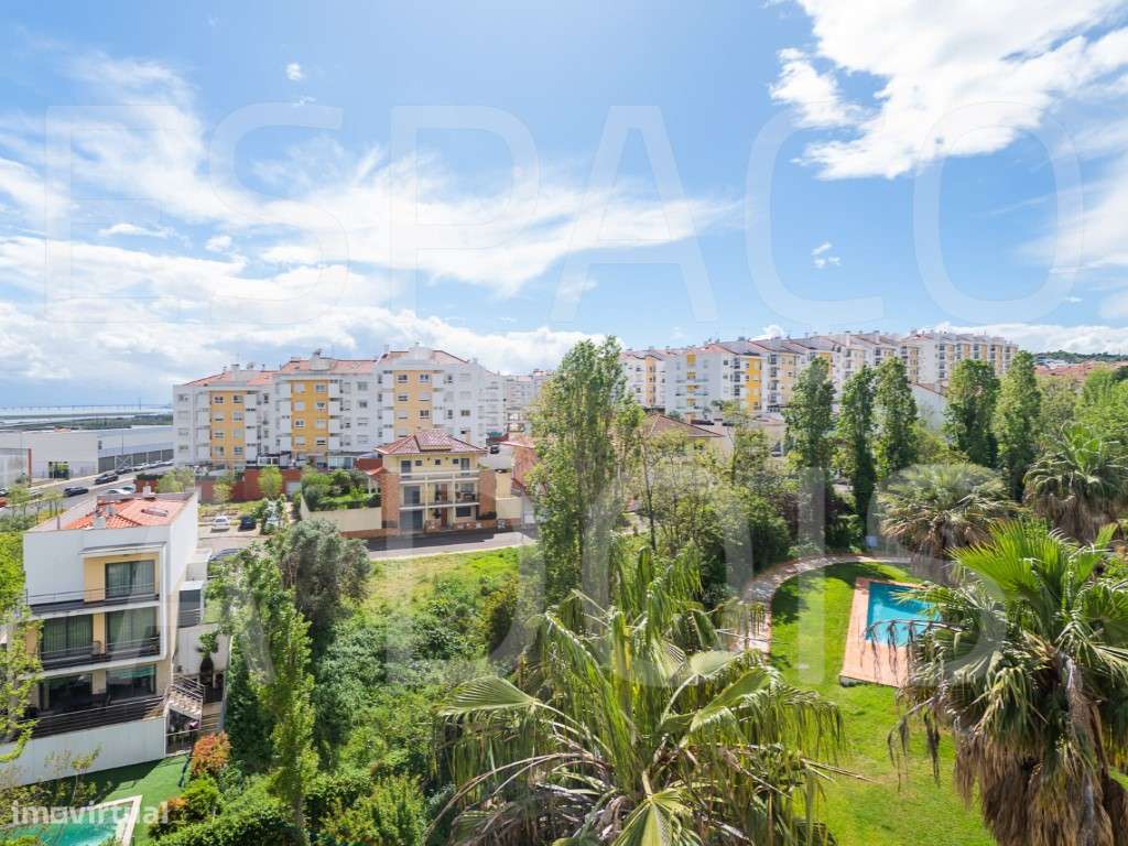 DESLUMBRANTE! Condomínio Privado com porteiro residente, vigilância...-46