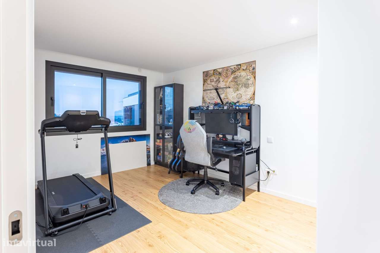 Apartamento T3 de Luxo Localização Premium Lourosa-14
