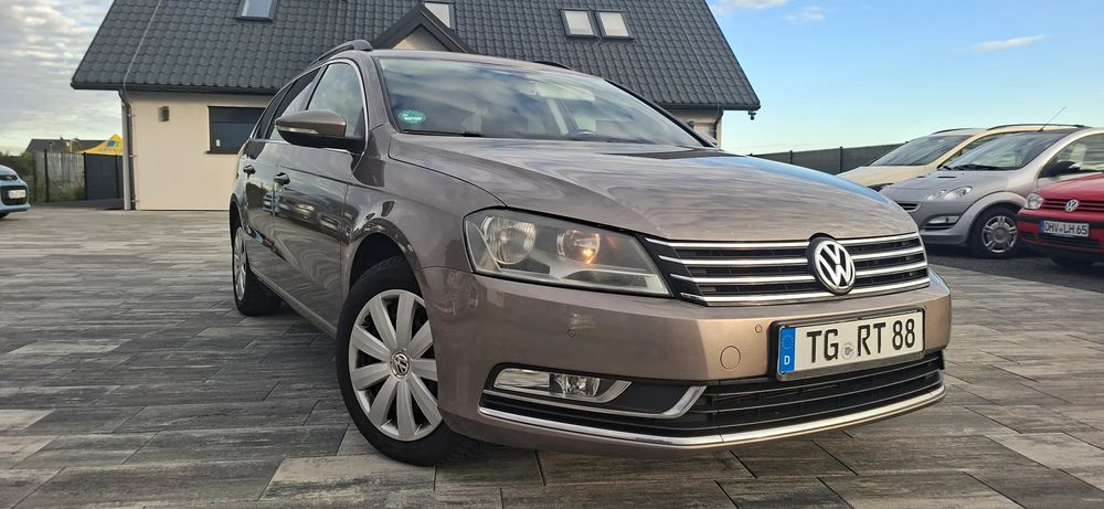 Volkswagen Passat B7 1.6 TDI BlueMotion 2012