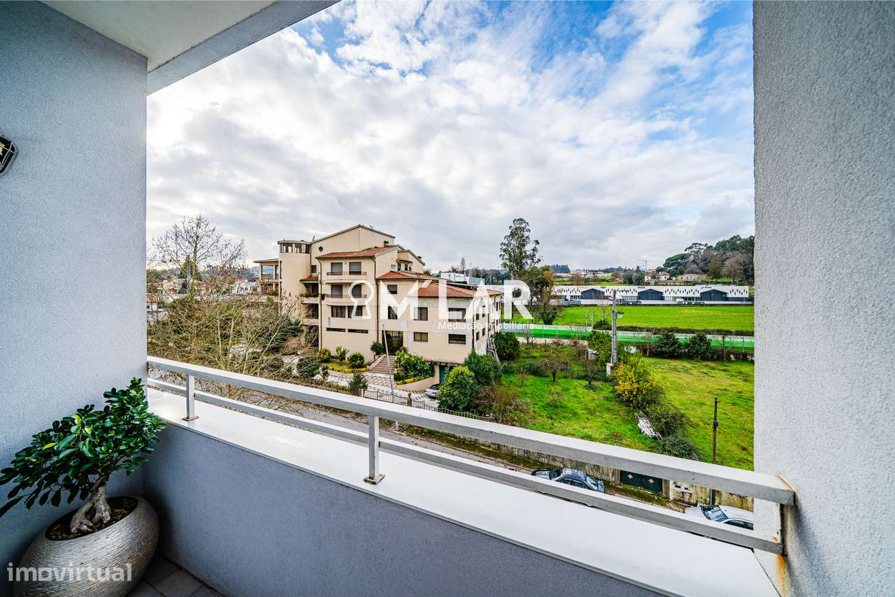 Apartamento T3 em Vila Nova de Famalicão-40