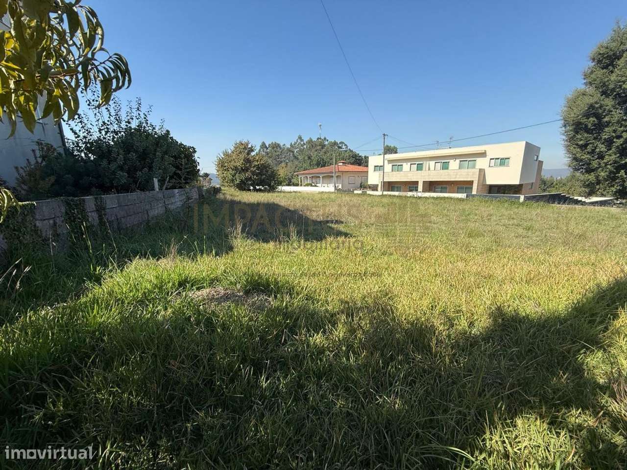 Terreno com projeto aprovado Moradia-1