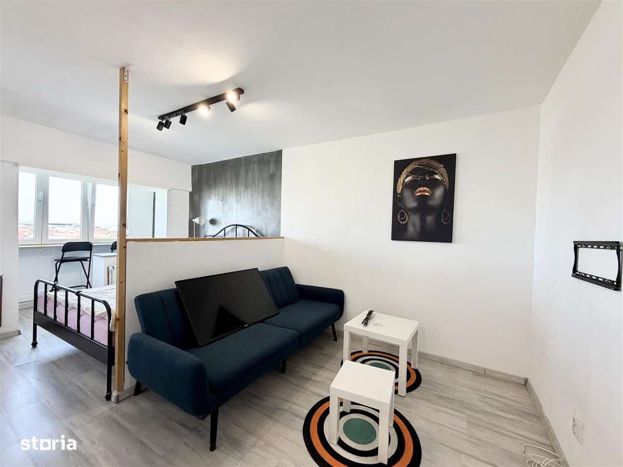 Garsonieră de vânzare în Sibiu–renovată, balcon închis–Zona Siretului — fotografia 3