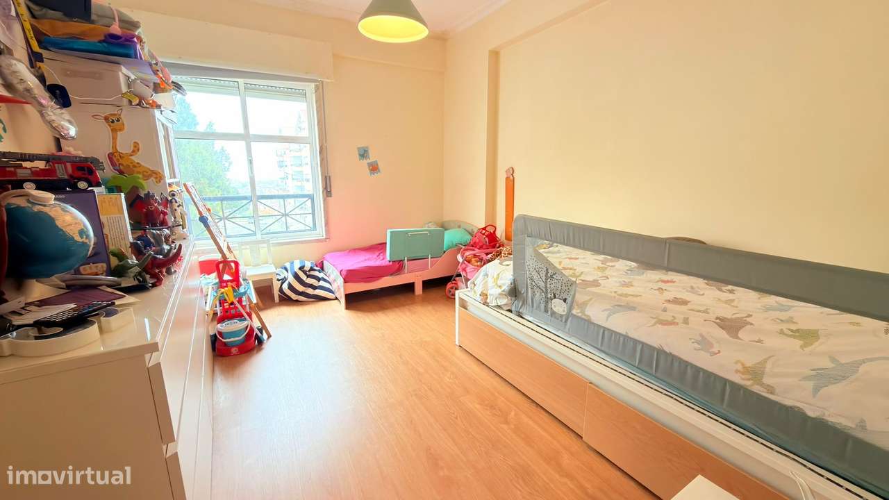 T3 renovado pronto habitar,garagem,2 varandas,Algueirão Mem MartinS - Grande imagem: 4/8