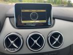 Mercedes-Benz Klasa B 180 BlueEFFICIENCY Edition Style - 16