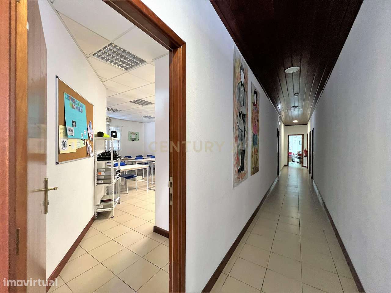 Espaço para Serviços/Escritórios no centro da cidade - Grande imagem: 5/21
