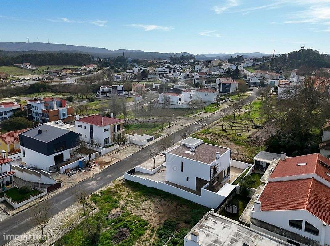 Moradia T4 para venda - Grande imagem: 5/5