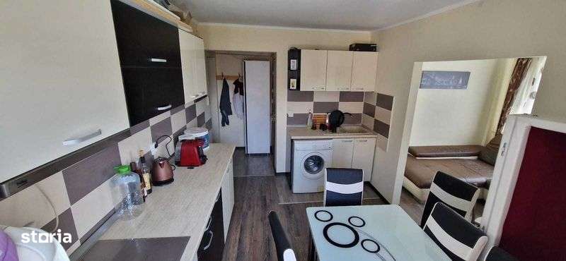 De vanzare apartament ! - Imagine principală: 4/5