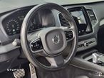 Volvo XC 90 - 23