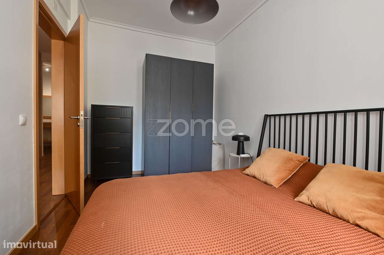 Apt T3 totalmente renovado no centro de Lisboa, junto à Gulbenkian-34