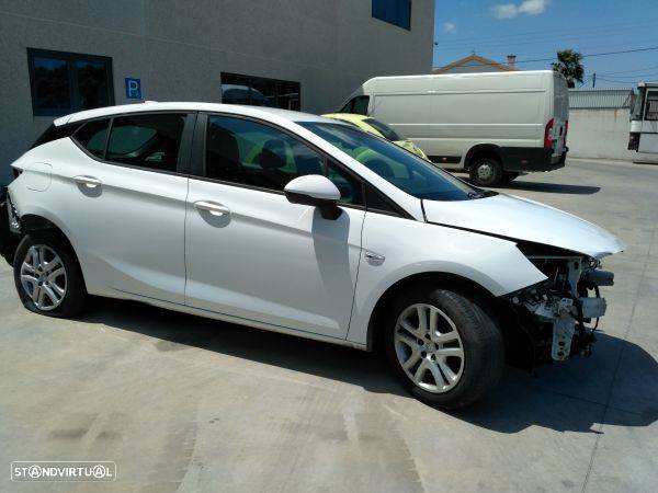 Para Peças Opel Astra K (B16) - 2