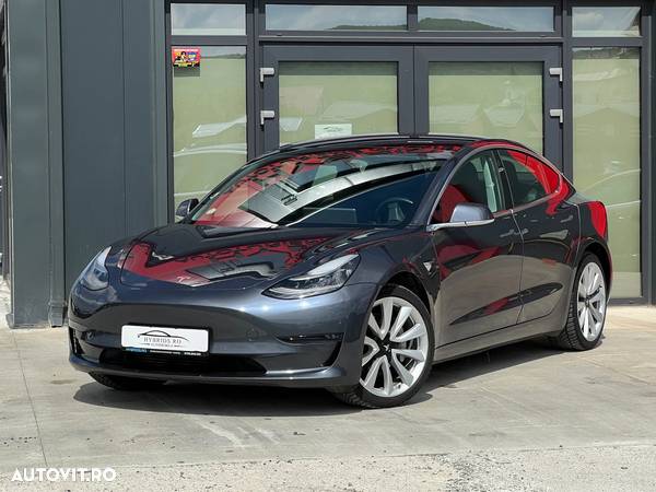 Tesla Model 3 Langstreckenbatterie Allradantrieb Dual Motor - 4