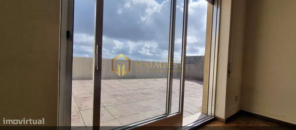 Apartamento T2 na Avenida da República em Gaia - Grande imagem: 3/9