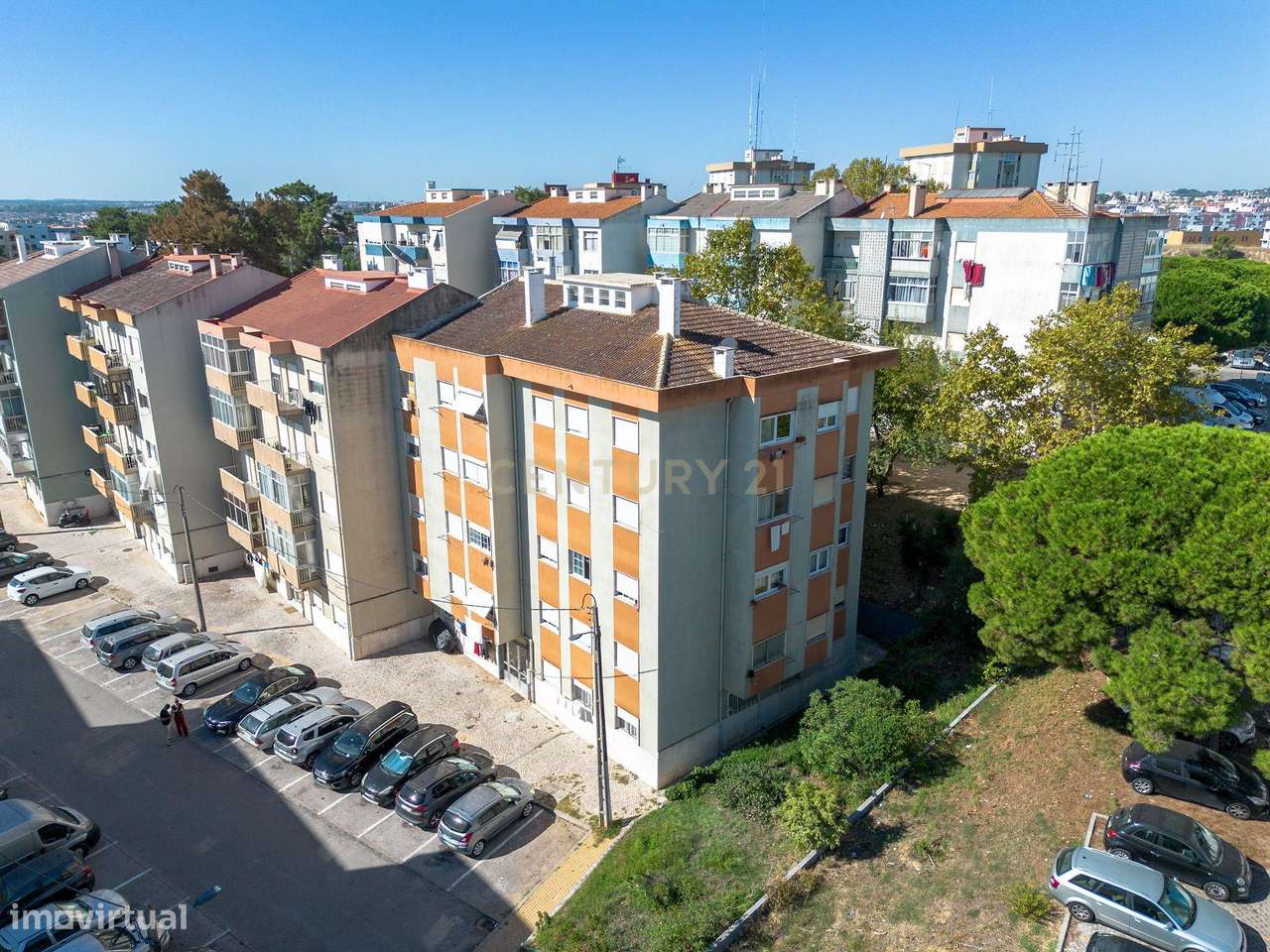 Apartamento T2 na Quinta do Rouxinol, Corroios-23