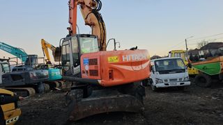 Hitachi Zaxis 140 W Excavator pe roți
