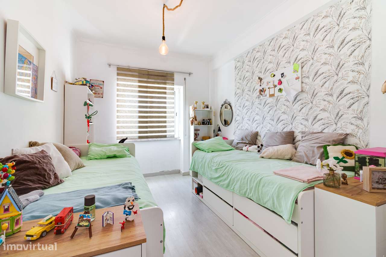 APARTAMENTO T3 | 2 WC'S | ELEVADOR | ARRECADAÇÃO | FALAGUEIRA-16