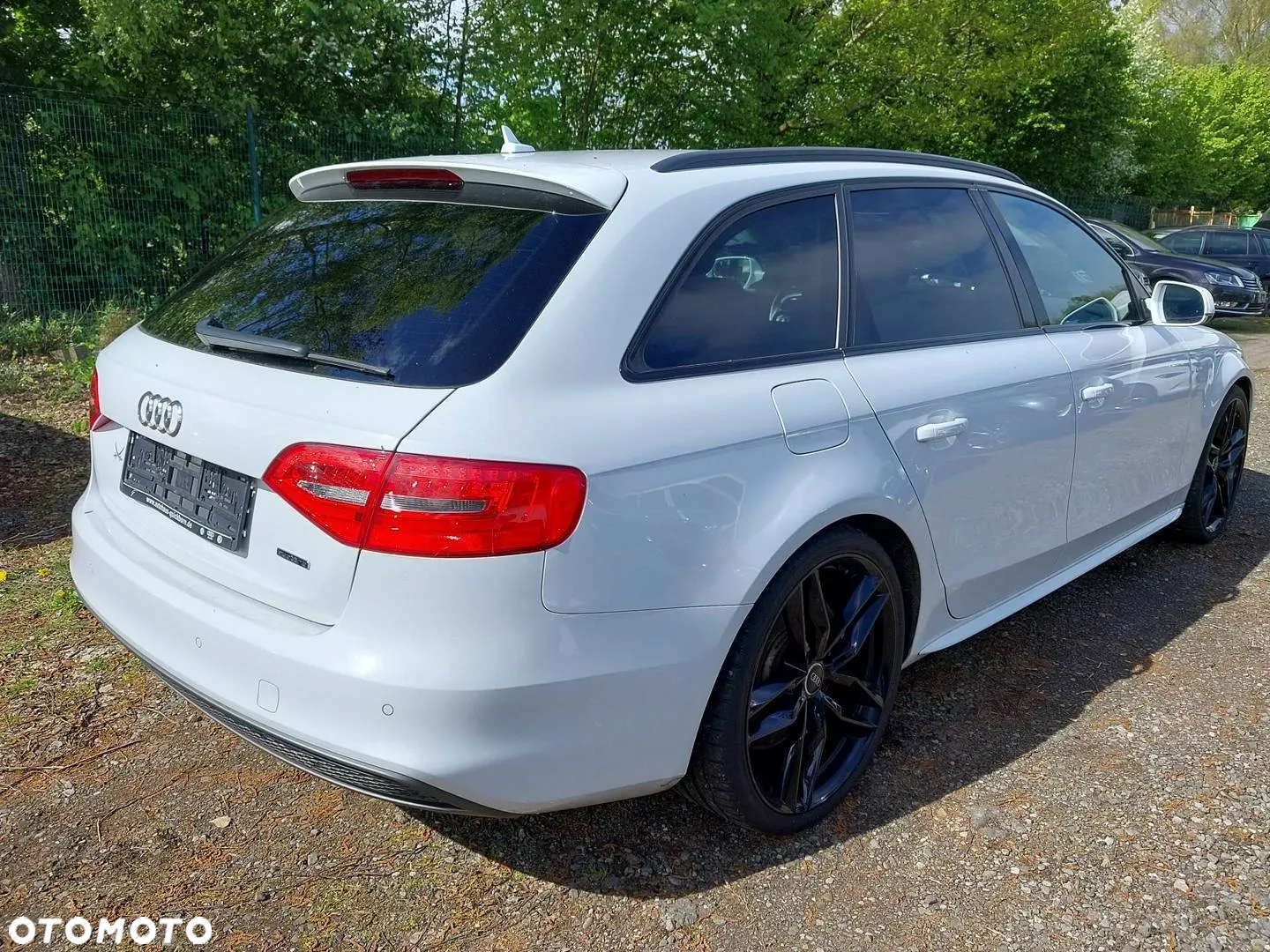 Audi A4 Avant 2.0 TDI DPF quattro S tronic S line Sportpaket - 5