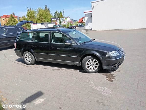 Volkswagen Passat 1.9 TDI Comfortline - 16