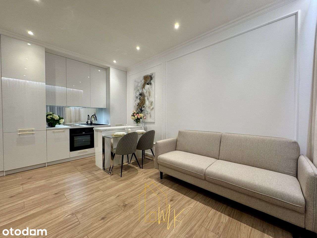 Komfortowe mieszkanie na Sprzedaż –świetna lokaliz-0