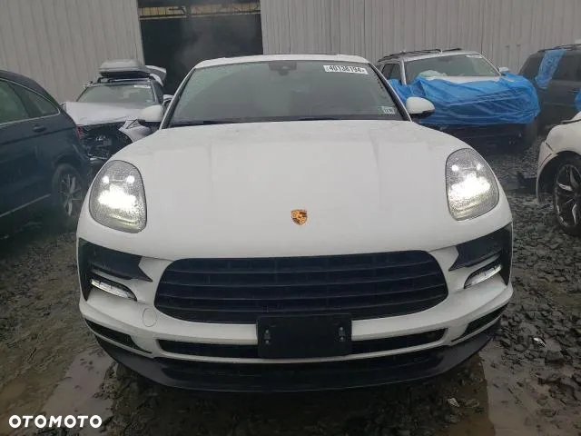 Porsche Macan - 5