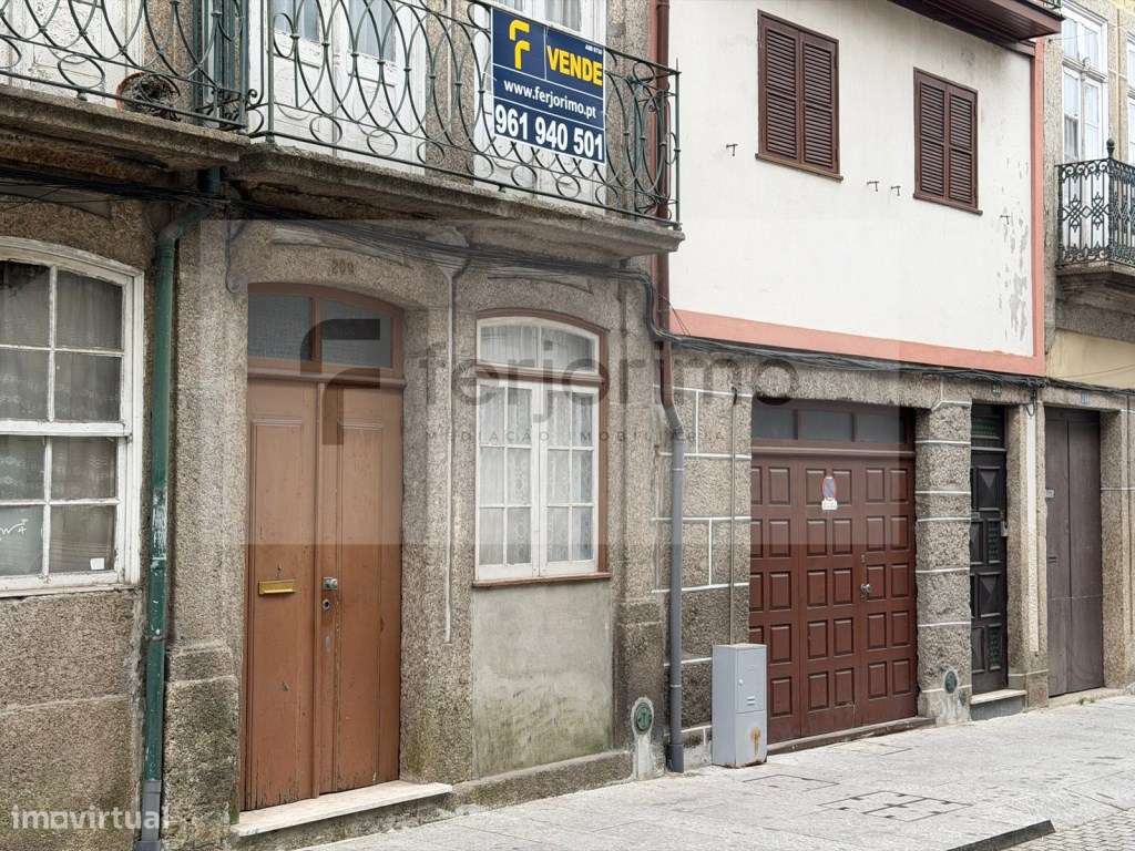 Prédio devoluto para venda 
Possibilidade de 5/6 estudios-9