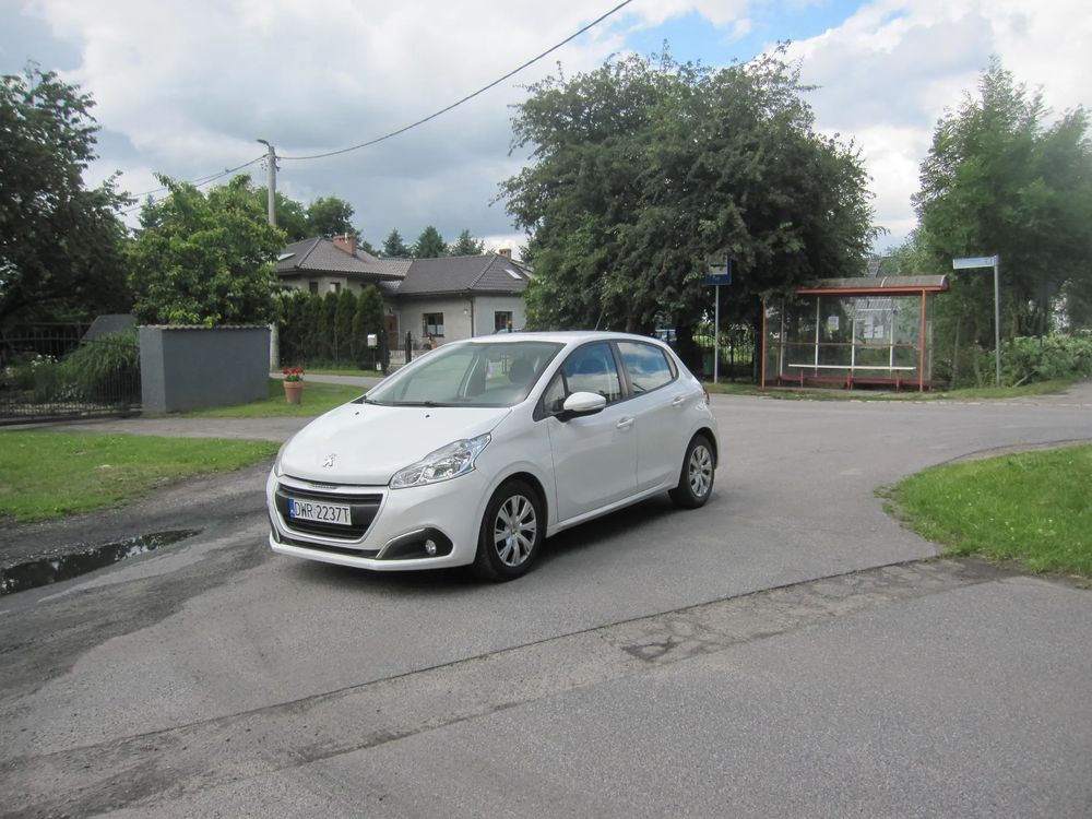 Peugeot 208 I Blue-HDi 100 Stop&Start Style 2017