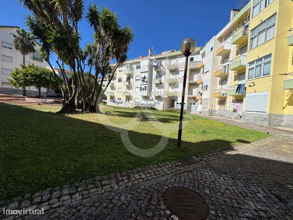 Apartamento T3 em Carnaxide com excelente localização próximo a com...-19