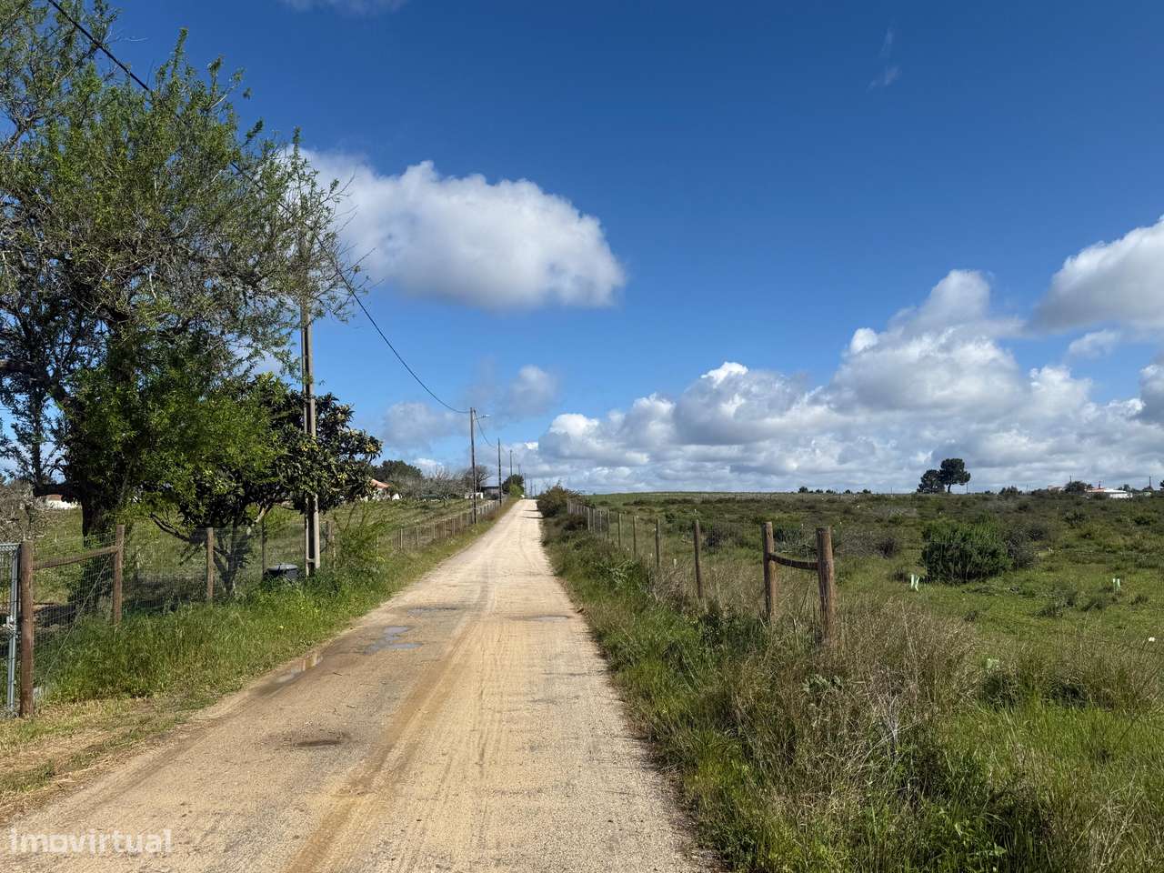 Terreno Exclusivo junto à Lagoa de Santo André – Oportunidade Única na-5