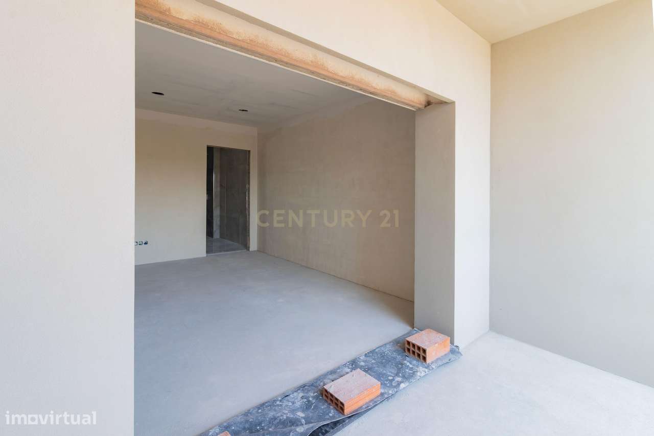 Moradia individual tipologia T4 NOVA-23