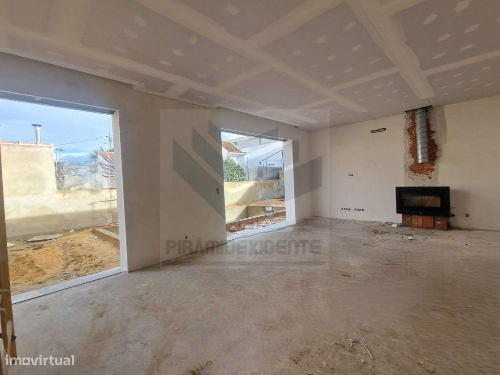 AZEITÃO | MORADIA TERREA | 3 SUITES | PISCINA | GARAGEM - Grande imagem: 5/11