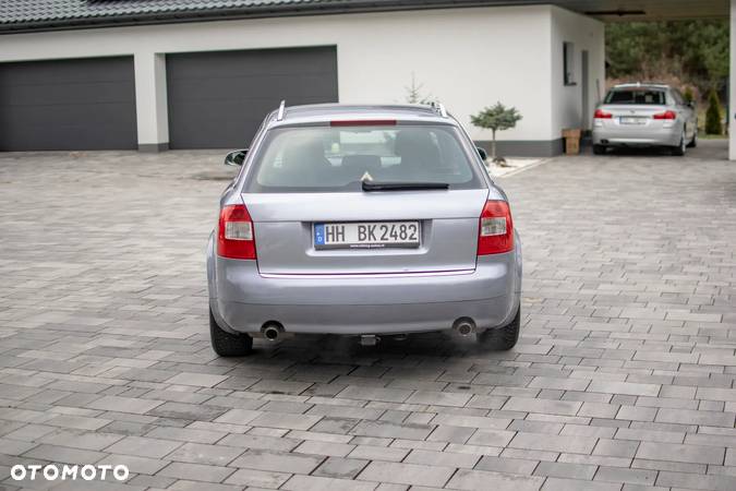 Audi A4 Avant 1.8T Quattro - 17