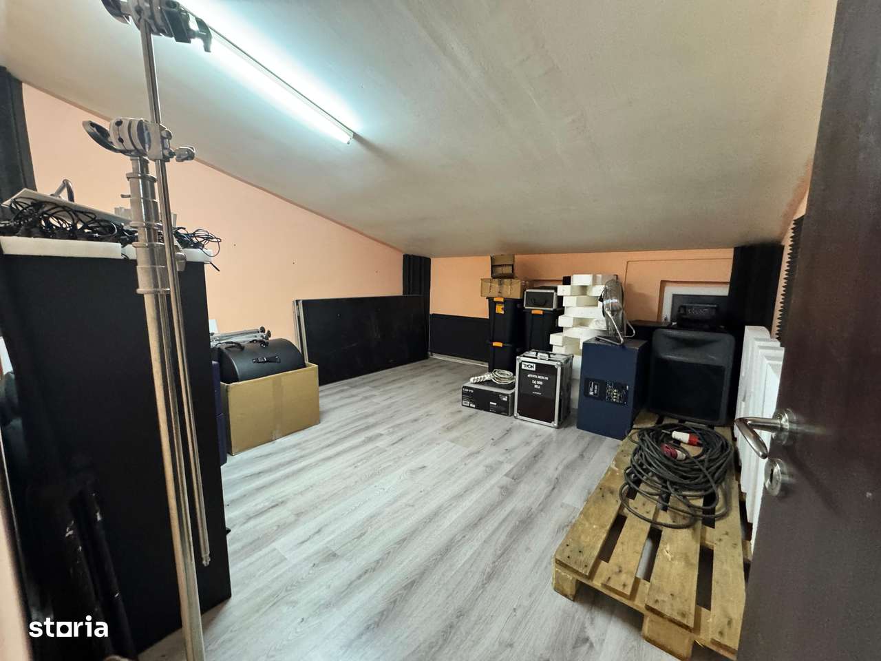 Spatiu Comercial De Inchiriat | Calea Martirilor | 54 mp | Etaj 1 - Imagine principală: 4/10