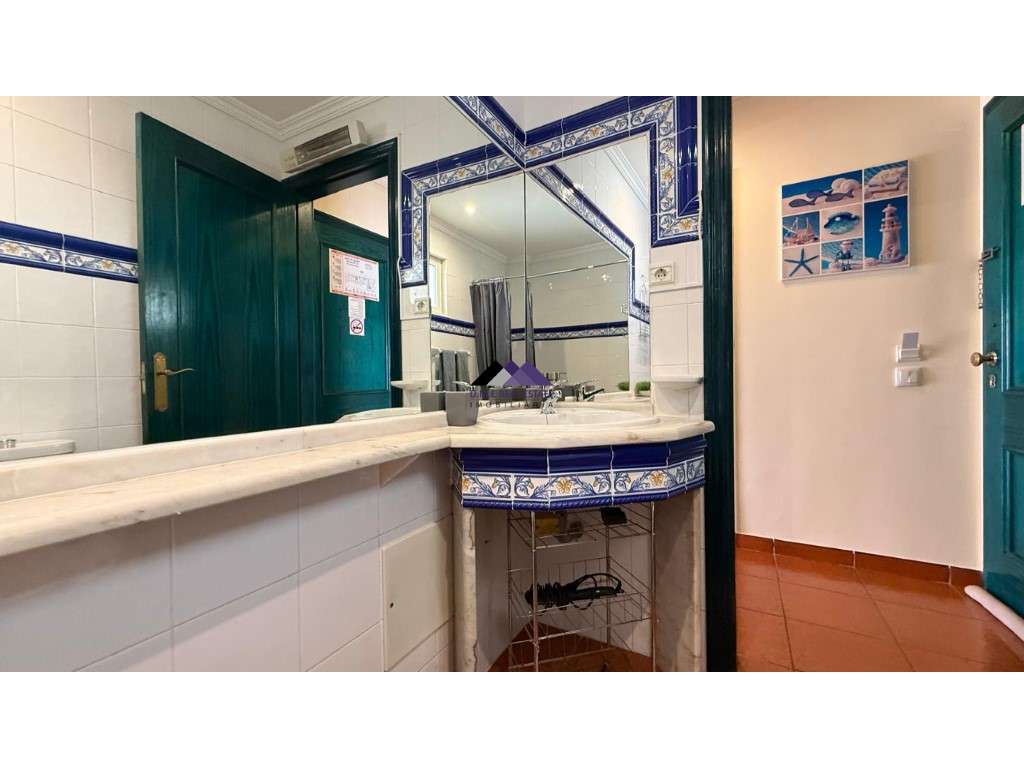 Apartamento T2 no Parque dos Reis-12
