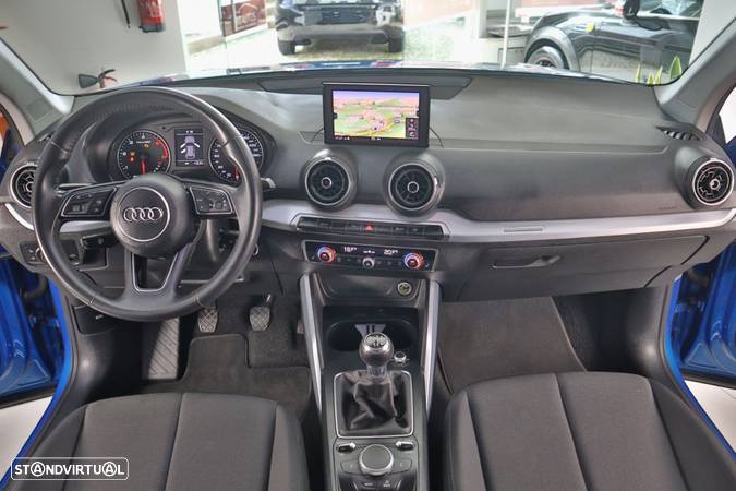 Audi Q2 1.6 TDI Design - 30