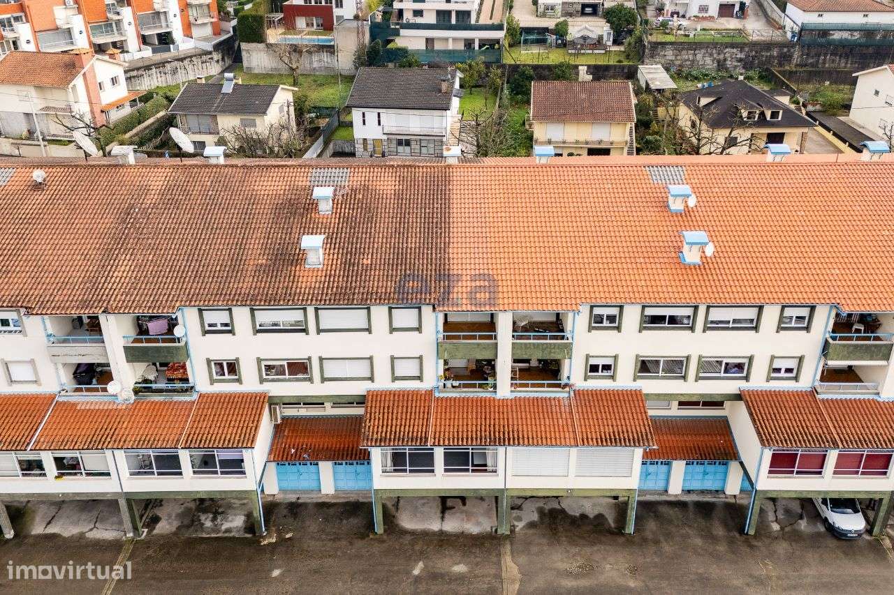Loja, 169 m², Candoso São Tiago e Mascotelos-25