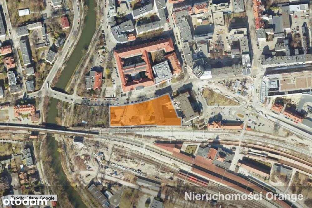 Duża nieruchomość w centrum miasta-3