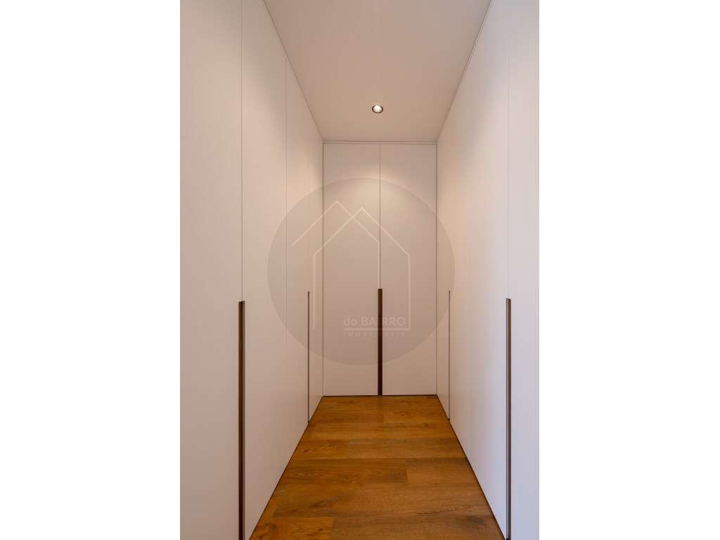 Moradia T4 com Piscina, design moderno, em Vila Nova de Gaia-16