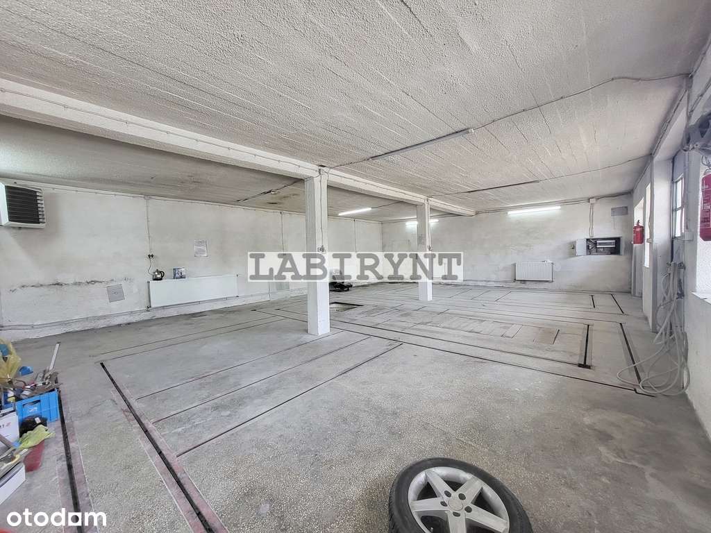 Dom 215m2 + warsztat blacharsko-lakierniczy 219m2-2