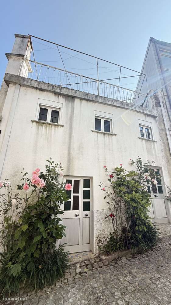 Moradia para recuperar em Cortes do Meio - Grande imagem: 4/57