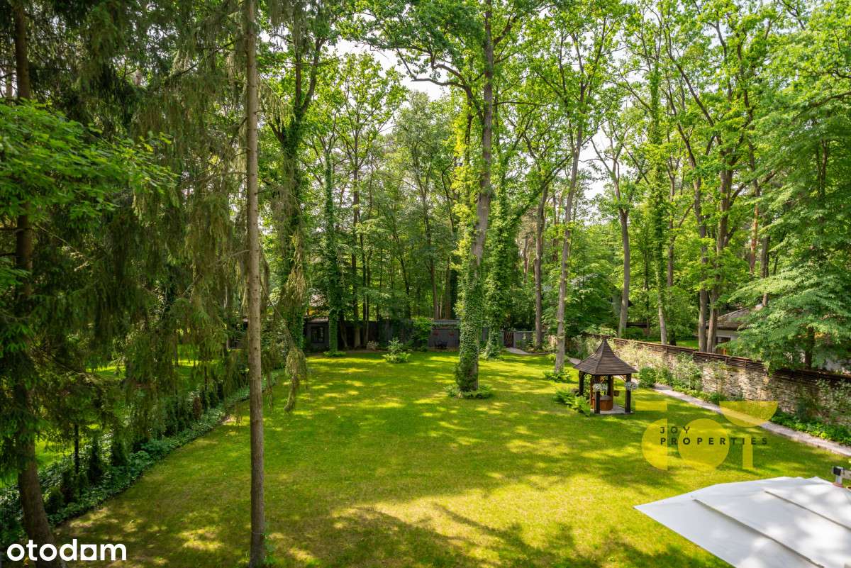 Unikalna willa w sercu Zalesia Dolnego - Piaseczno-15