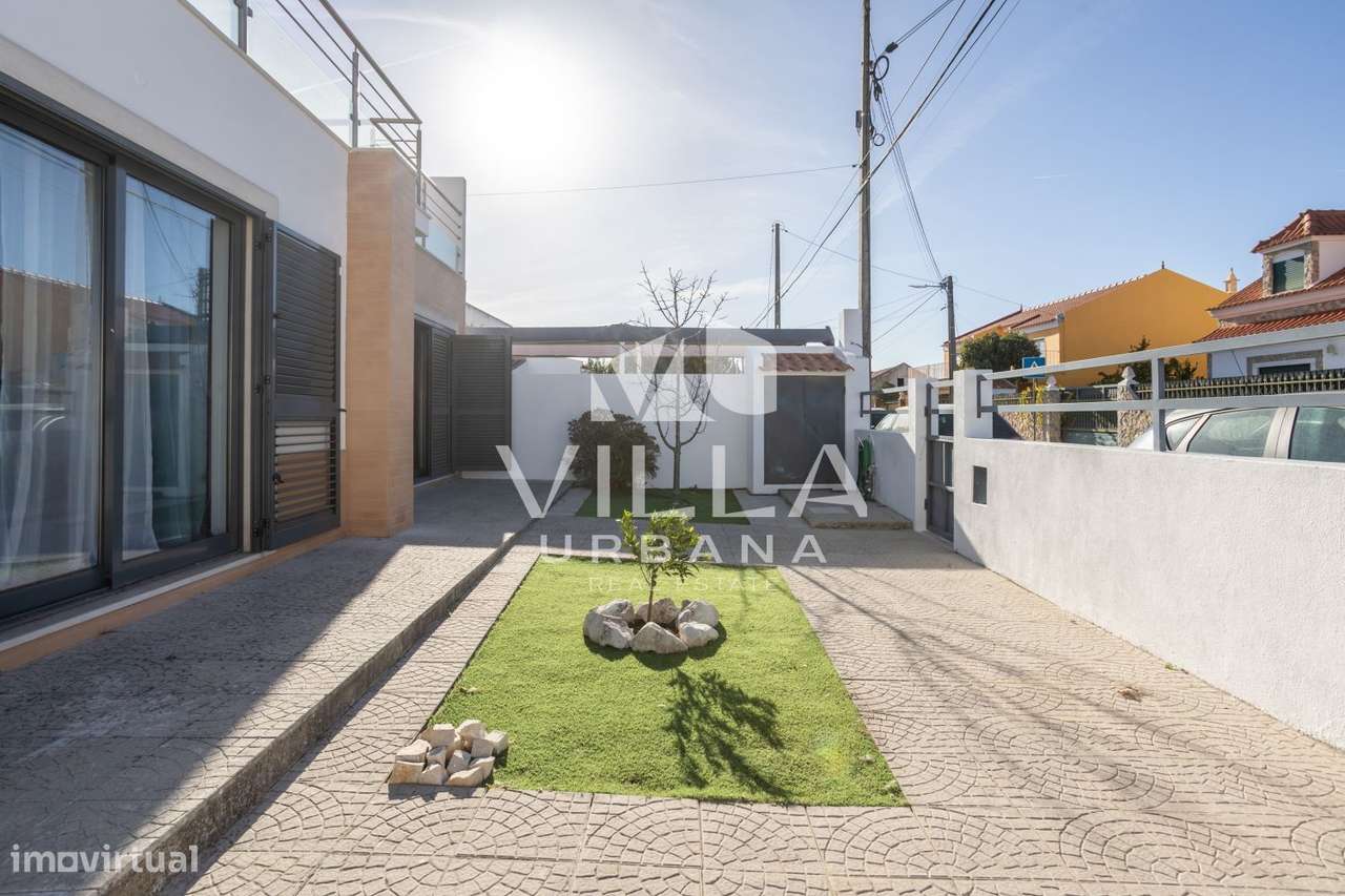 Moradia T3+1 Isolada com Jardim e Excelentes Áreas | Quinta do Anjo-4