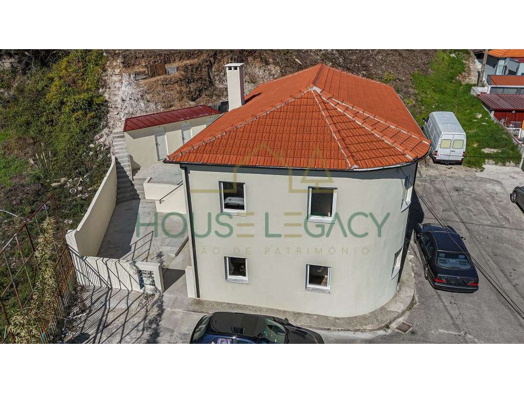 Apartamento T2 - Custóias-38