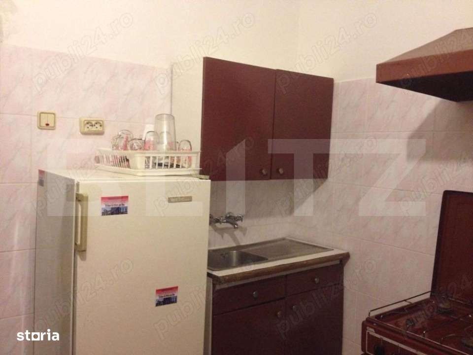 Casa si teren generos - Imagine principală: 4/18