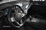 BMW Seria 7 750i xDrive - 6