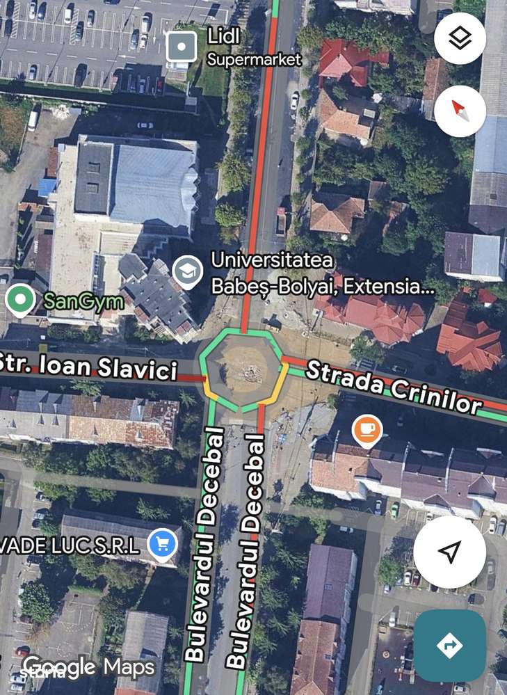 Spațiu de vanzare Crinilor ! - Imagine principală: 4/4