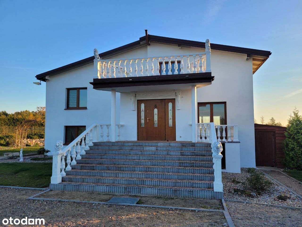 Wyjątkowa nieruchomość z przepięknym stawem - Pełny obrazek: 3/11