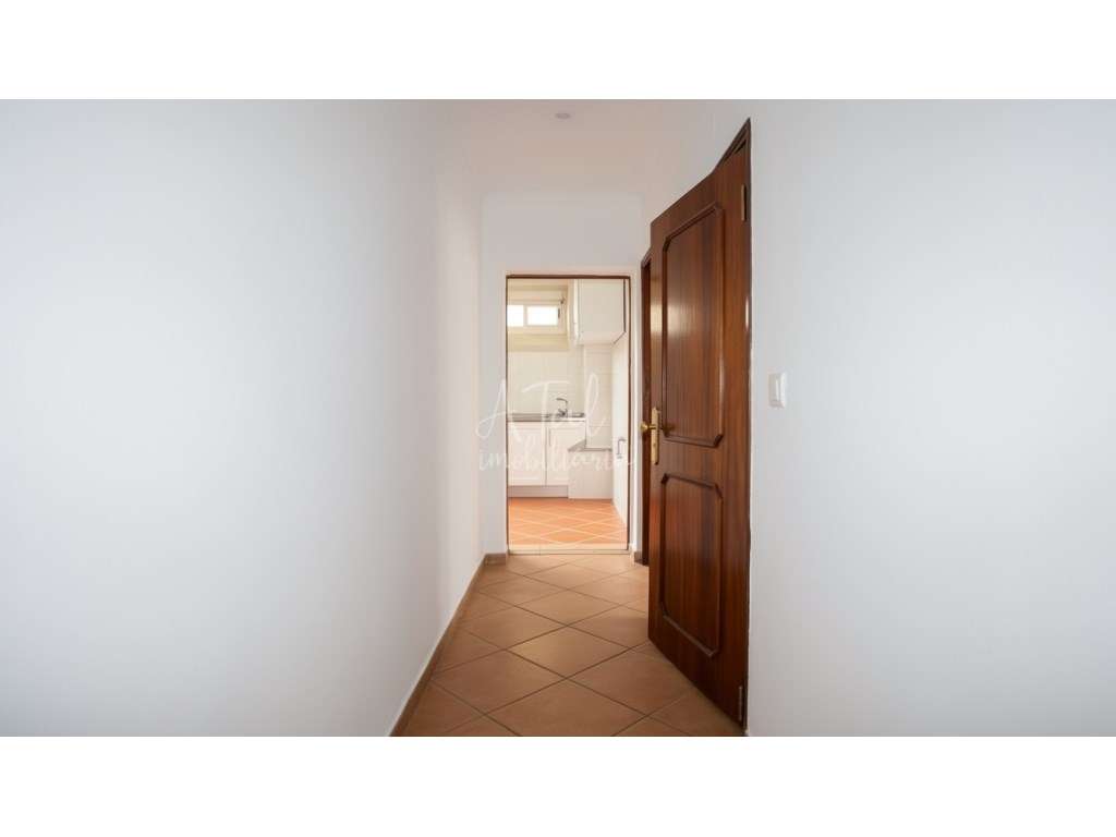 Apartamento T2 Renovado No Barreiro Conforto E Modernidade Ao Seu