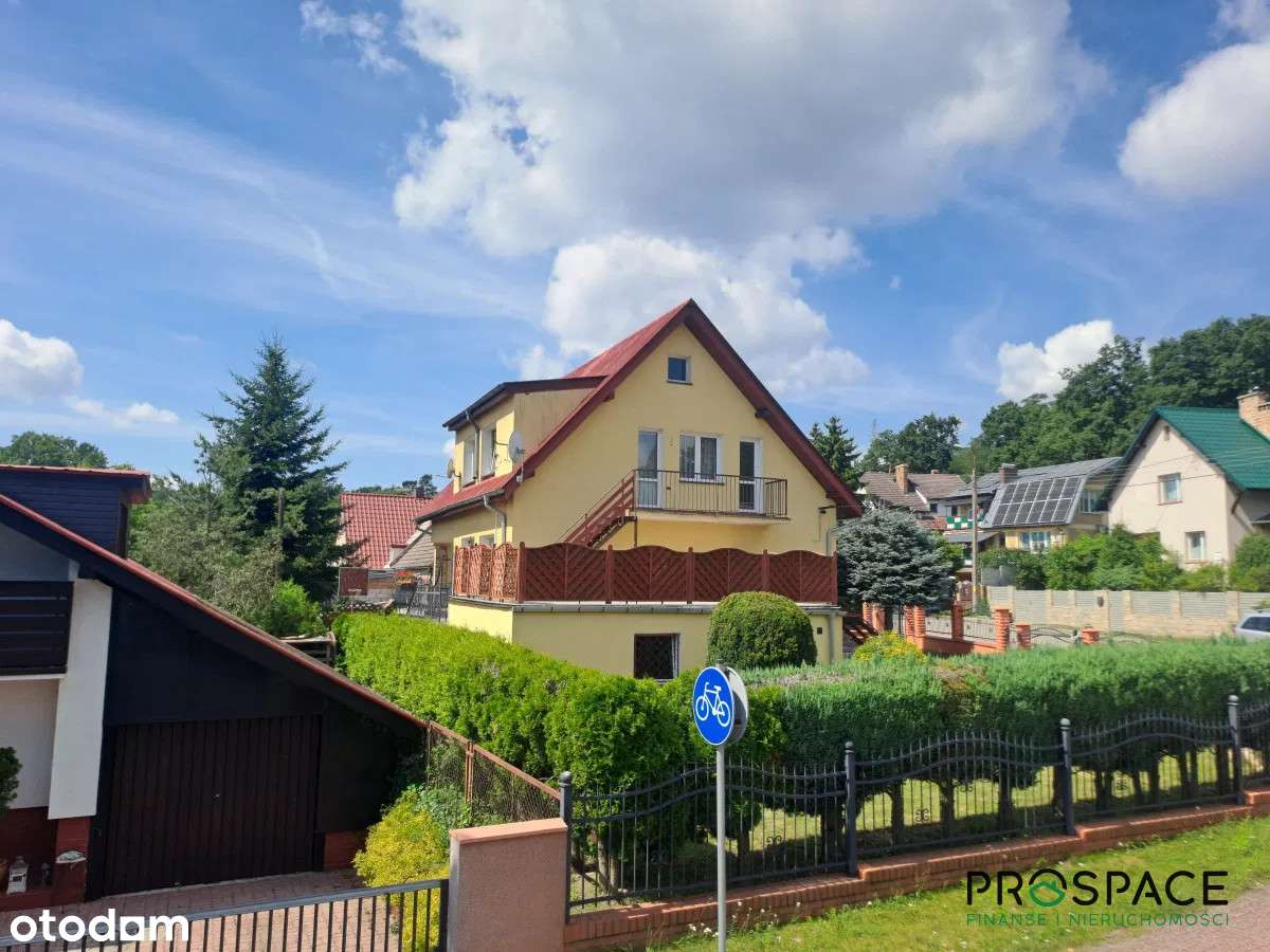 Dom w Raculce w pożądanej lokalizacji-3