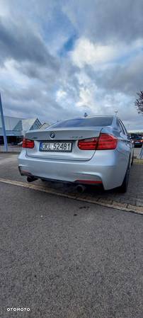 BMW Seria 3 335i xDrive M Sport - 13