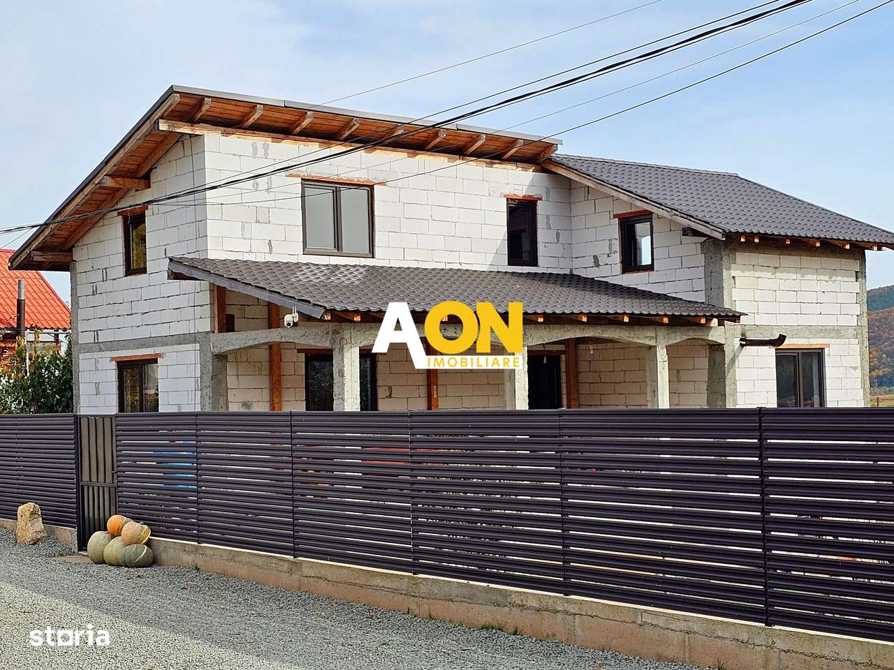 Casa semifinisata in zona pitoreasca, langa padure, 450 mp teren, Sard - Imagine principală: 1/8